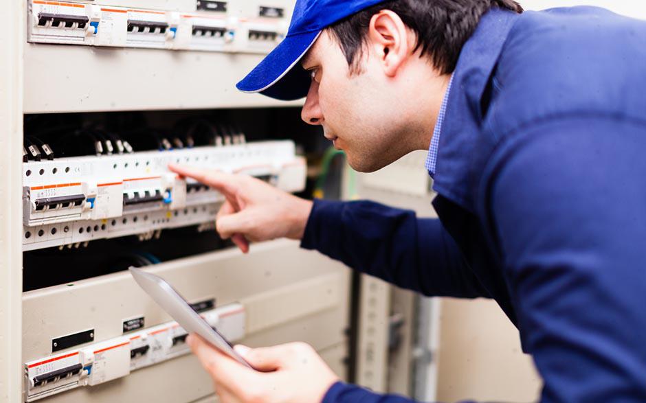 monteur électricien Les Essarts-le-Roi